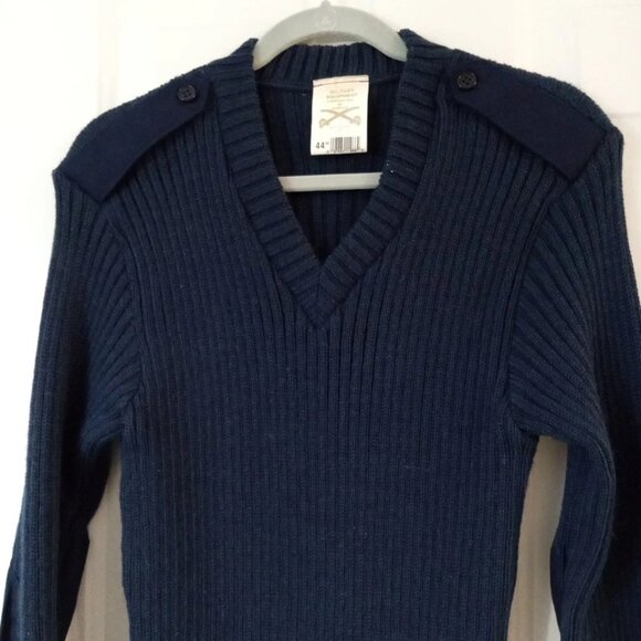 Military Equipment V Neck Men's Sweater 44” Blue Virgin Wool Made In Britain - Picture 4 of 7